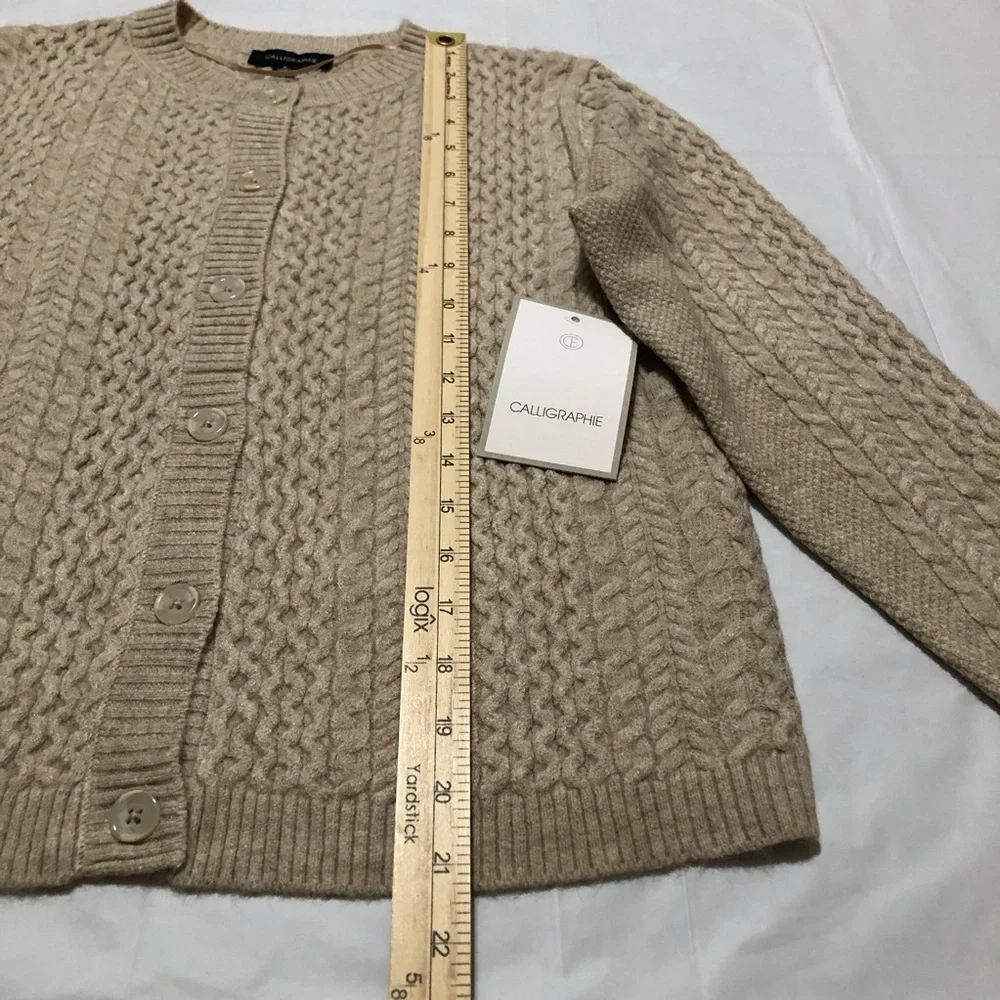 NWT Calligraphie Women’s Long Sleeve Pullover Knit Beige Cardigan Sweater S